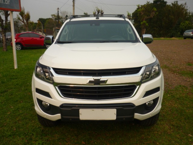 CHEVROLET S10 2.8 CTDI CD HIGH COUNTRY 4WD (AUT) 2017/2018 PREMIUM AUTOMÓVEIS ARROIO DO MEIO / Carros no Vale