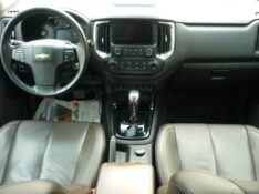 CHEVROLET S10 2.8 CTDI CD HIGH COUNTRY 4WD (AUT) 2017/2018 PREMIUM AUTOMÓVEIS ARROIO DO MEIO / Carros no Vale