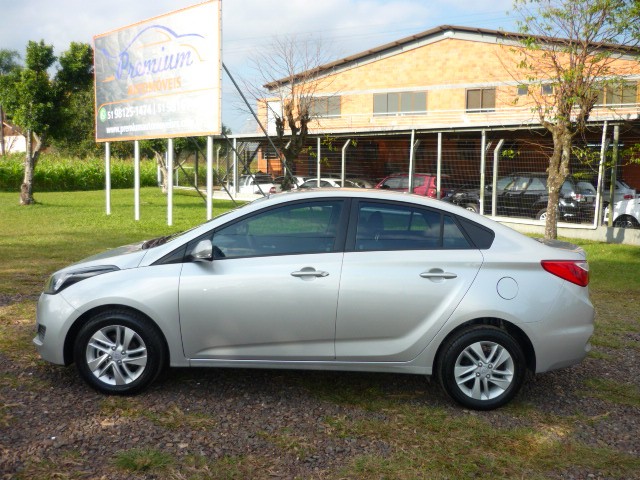 HYUNDAI HB20S COMFORT PLUS 1.6 16V FLEX AUT. 2018/2018 PREMIUM AUTOMÓVEIS ARROIO DO MEIO / Carros no Vale