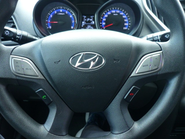 HYUNDAI HB20S COMFORT PLUS 1.6 16V FLEX AUT. 2018/2018 PREMIUM AUTOMÓVEIS ARROIO DO MEIO / Carros no Vale