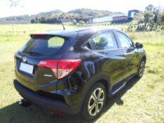 HONDA H-RV EXL 2015/2016 PREMIUM AUTOMÓVEIS ARROIO DO MEIO / Carros no Vale