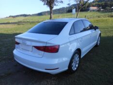 AUDI A3 1.4 TFSI SEDAN ATTRACTION 16V S-TRONIC 2014/2015 PREMIUM AUTOMÓVEIS ARROIO DO MEIO / Carros no Vale