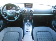 AUDI A3 1.4 TFSI SEDAN ATTRACTION 16V S-TRONIC 2014/2015 PREMIUM AUTOMÓVEIS ARROIO DO MEIO / Carros no Vale