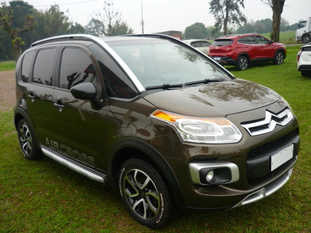 CITROEN AIRCROSS GLX 1.6 2013/2014 PREMIUM AUTOMÓVEIS ARROIO DO MEIO / Carros no Vale