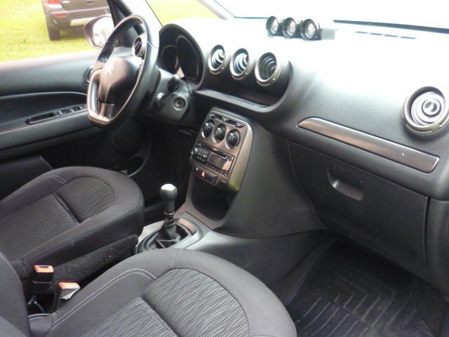 CITROEN AIRCROSS GLX 1.6 2013/2014 PREMIUM AUTOMÓVEIS ARROIO DO MEIO / Carros no Vale