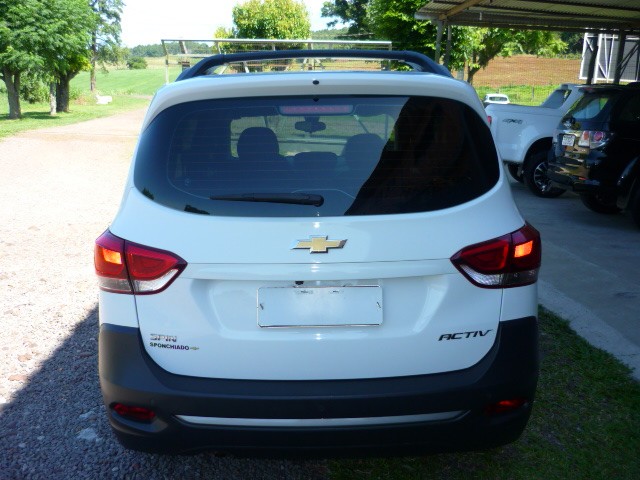 CHEVROLET SPIN 1.8 ACTIV 8V FLEX 4P AUTOMÁTICO 2019/2019 PREMIUM AUTOMÓVEIS ARROIO DO MEIO / Carros no Vale