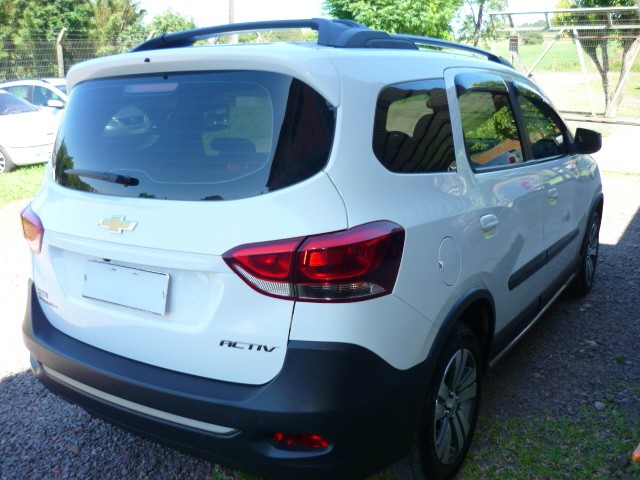 CHEVROLET SPIN 1.8 ACTIV 8V FLEX 4P AUTOMÁTICO 2019/2019 PREMIUM AUTOMÓVEIS ARROIO DO MEIO / Carros no Vale
