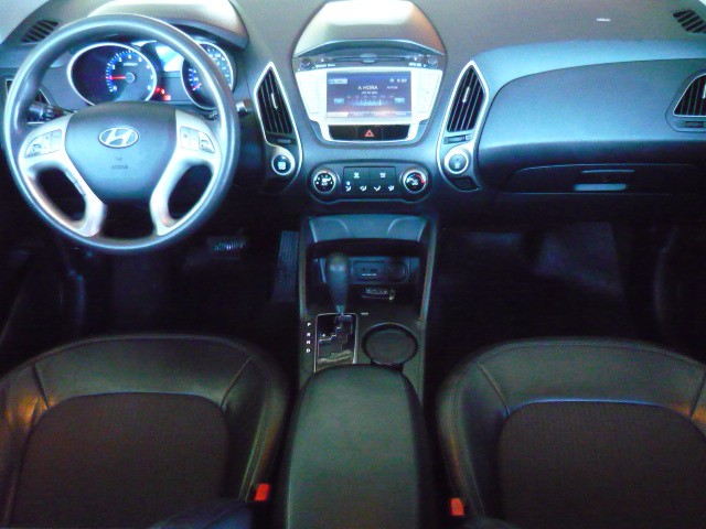 HYUNDAI IX35 2.0 16V 2WD FLEX AUT. 2013/2014 PREMIUM AUTOMÓVEIS ARROIO DO MEIO / Carros no Vale