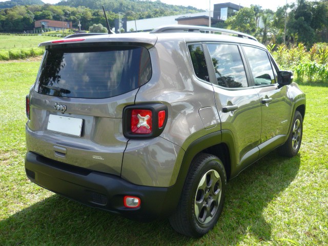 JEEP RENEGADE 1.8 16V FLEX 4P AUTOMÁTICO 2021/2021 PREMIUM AUTOMÓVEIS ARROIO DO MEIO / Carros no Vale