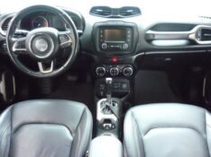JEEP RENEGADE 2.0 16V TURBO DIESEL LONGITUDE 4P 4X4 AUTOMÁTICO 2017/2018 PREMIUM AUTOMÓVEIS ARROIO DO MEIO / Carros no Vale