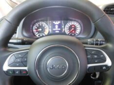 JEEP RENEGADE 1.8 16V FLEX SPORT 4P AUTOMÁTICO 2019/2019 PREMIUM AUTOMÓVEIS ARROIO DO MEIO / Carros no Vale
