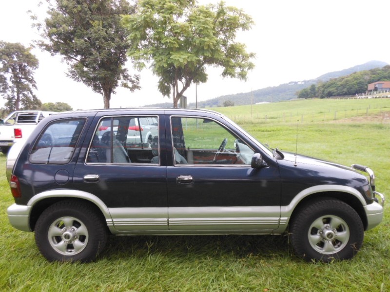 KIA SPORTAGE 2.2 DLX 4X4 1996/1996 PREMIUM AUTOMÓVEIS ARROIO DO MEIO / Carros no Vale
