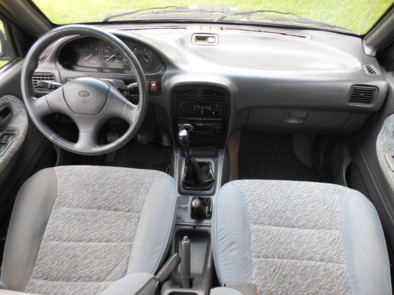 KIA SPORTAGE 2.2 DLX 4X4 1996/1996 PREMIUM AUTOMÓVEIS ARROIO DO MEIO / Carros no Vale