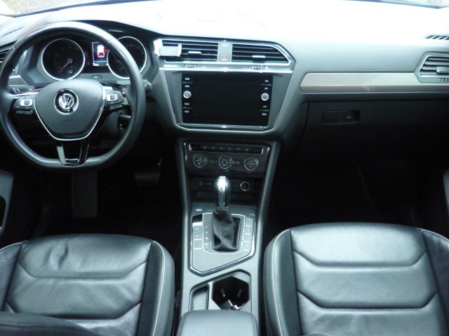 VOLKSWAGEN TIGUAN 1.4 TSI ALLSPACE 250 COMFORTLINE 2019/2019 PREMIUM AUTOMÓVEIS ARROIO DO MEIO / Carros no Vale