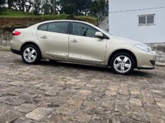 RENAULT FLUENCE 2.0 DYNAMIQUE 16V FLEX 4P AUTOMÁTICO 2014/2014 BOSCO AUTOMÓVEIS GUAPORÉ / Carros no Vale