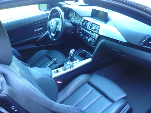BMW 420i CABRIOLET SPORT 2.0 TB 184CV 2015/2016 PREMIUM AUTOMÓVEIS ARROIO DO MEIO / Carros no Vale