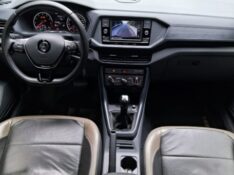 VOLKSWAGEN T-CROSS 1.0 200 TSI 2020/2020 STOPCAR MULTIMARCAS ESTRELA / Carros no Vale