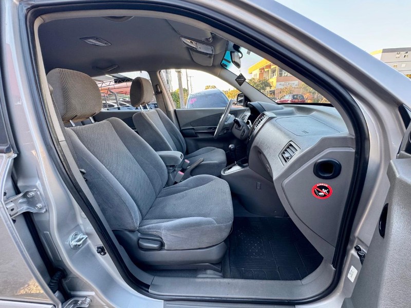 HYUNDAI TUCSON GLS 4X2 2WD 2.0 MPFI 16V 143CV AUT. 2009/2010 AR MULTIMARCAS VENÂNCIO AIRES / Carros no Vale
