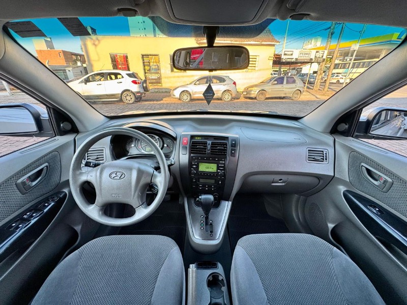 HYUNDAI TUCSON GLS 4X2 2WD 2.0 MPFI 16V 143CV AUT. 2009/2010 AR MULTIMARCAS VENÂNCIO AIRES / Carros no Vale