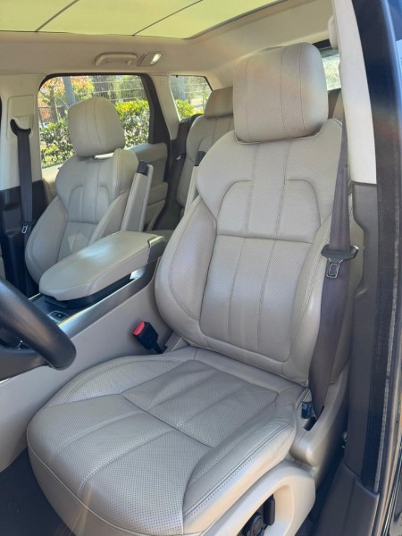 LAND ROVER RANGE ROVER SPORT 3.0 HSE 4X4 V6 24V TURBO DIESEL 4P AUTOMÁTICO 2017/2017 SÉTIMA VEÍCULOS GUAPORÉ / Carros no Vale