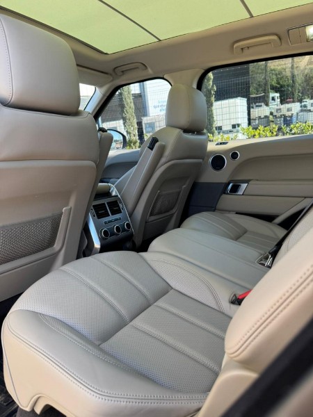 LAND ROVER RANGE ROVER SPORT 3.0 HSE 4X4 V6 24V TURBO DIESEL 4P AUTOMÁTICO 2017/2017 SÉTIMA VEÍCULOS GUAPORÉ / Carros no Vale