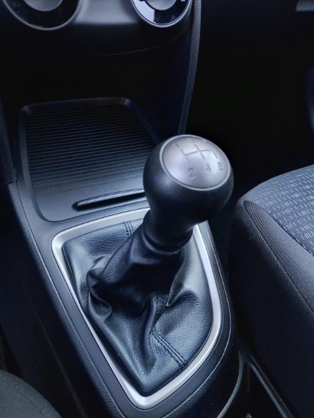 HYUNDAI HB20 UNIQUE 1.0 /2019 CHIMA VEÍCULOS VENÂNCIO AIRES / Carros no Vale