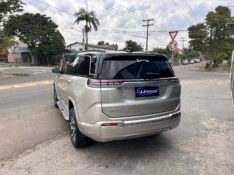 JEEP COMMANDER OVERLAND TD380 4X4 TURBO 2022/2022 LS MULTIMARCAS VENÂNCIO AIRES / Carros no Vale