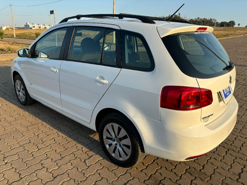 VOLKSWAGEN SPACEFOX TREND 1.6 /2012 RT 811 VEÍCULOS ARROIO DO MEIO / Carros no Vale