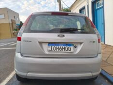 FORD FIESTA 1.0 8V FLEX 2007/2008 ADRIANO VEÍCULOS CRUZEIRO DO SUL / Carros no Vale