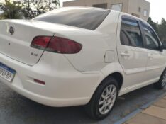 FIAT SIENA 1.4 MPI EL 8V FLEX 4P MANUAL 2013/2013 ADRIANO VEÍCULOS CRUZEIRO DO SUL / Carros no Vale