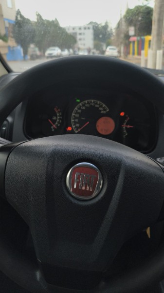 FIAT SIENA 1.4 MPI EL 8V FLEX 4P MANUAL 2013/2013 ADRIANO VEÍCULOS CRUZEIRO DO SUL / Carros no Vale