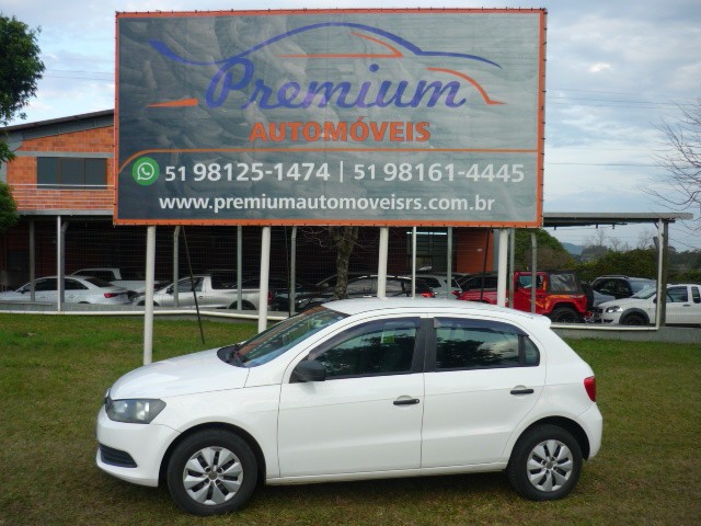 VOLKSWAGEN GOL 1.6 MI 8V FLEX 4P MANUAL 2013/2014 PREMIUM AUTOMÓVEIS ARROIO DO MEIO / Carros no Vale
