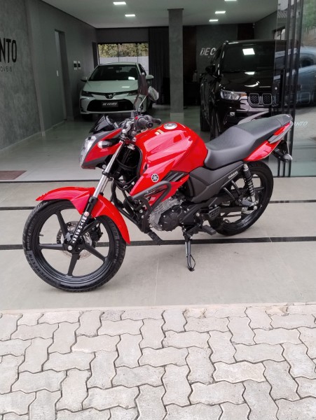 YAMAHA YS 150 FAZER SED 2024/2025 DE CONTO AUTOMÓVEIS SARANDI / Carros no Vale