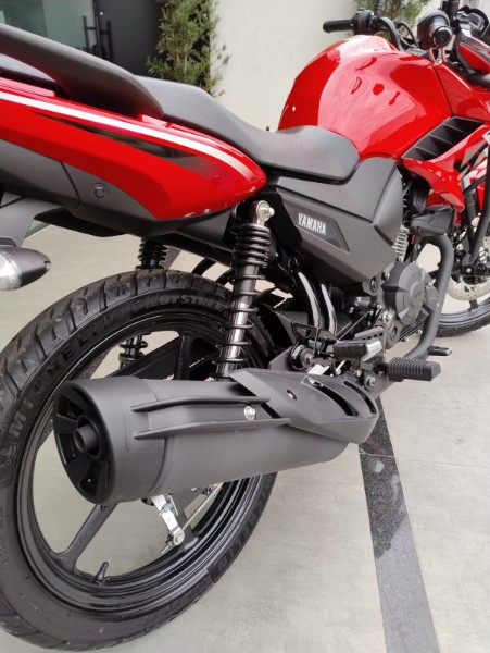 YAMAHA YS 150 FAZER SED 2024/2025 DE CONTO AUTOMÓVEIS SARANDI / Carros no Vale