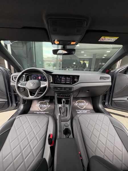 VOLKSWAGEN VIRTUS 1.4 250 TSI 16V EXCLUSIVE 2024/2025 DE CONTO AUTOMÓVEIS SARANDI / Carros no Vale