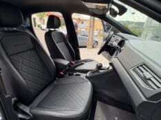 VOLKSWAGEN VIRTUS 1.4 250 TSI 16V EXCLUSIVE 2024/2025 DE CONTO AUTOMÓVEIS SARANDI / Carros no Vale
