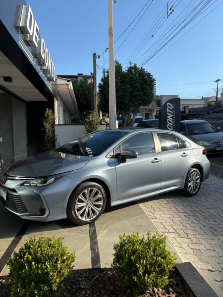 TOYOTA COROLLA 2.0 XEI 16V 2021/2021 DE CONTO AUTOMÓVEIS SARANDI / Carros no Vale
