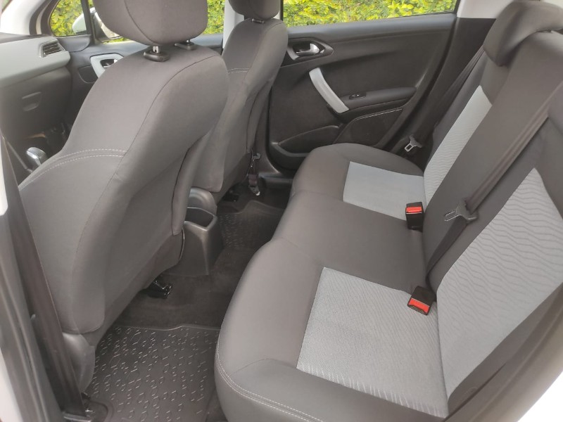 PEUGEOT 208 ACTIVE 1.5 - 2014