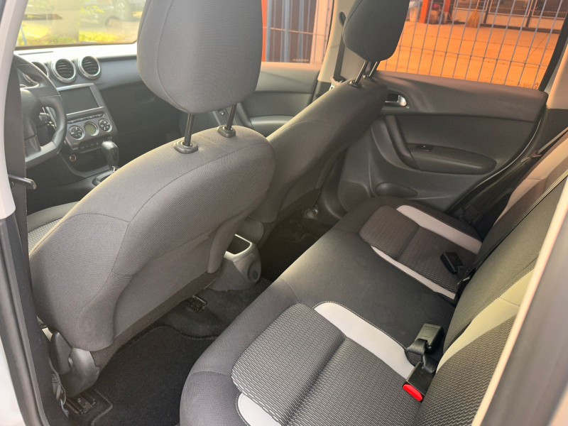 CITROEN C3 1.6 /2017 MENEGHINI VEÍCULOS ARROIO DO MEIO / Carros no Vale
