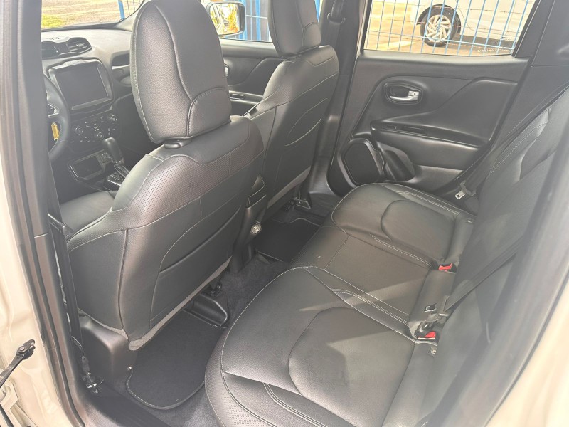 JEEP RENEGADE LONGITUDE 1.3 T270 /2022 MENEGHINI VEÍCULOS ARROIO DO MEIO / Carros no Vale