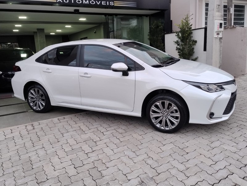 TOYOTA COROLLA 2.0 XEI 16V 2023/2023 DE CONTO AUTOMÓVEIS SARANDI / Carros no Vale