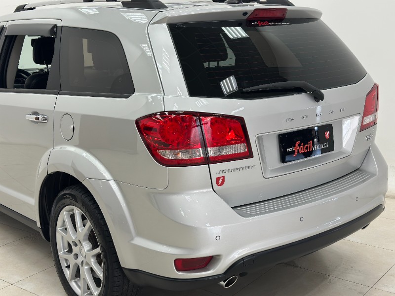 DODGE JOURNEY 3.6 RT V6 GASOLINA 4P AUTOMÁTICO 2013/2013 MAIS FÁCIL VEÍCULOS SANTA CRUZ DO SUL / Carros no Vale