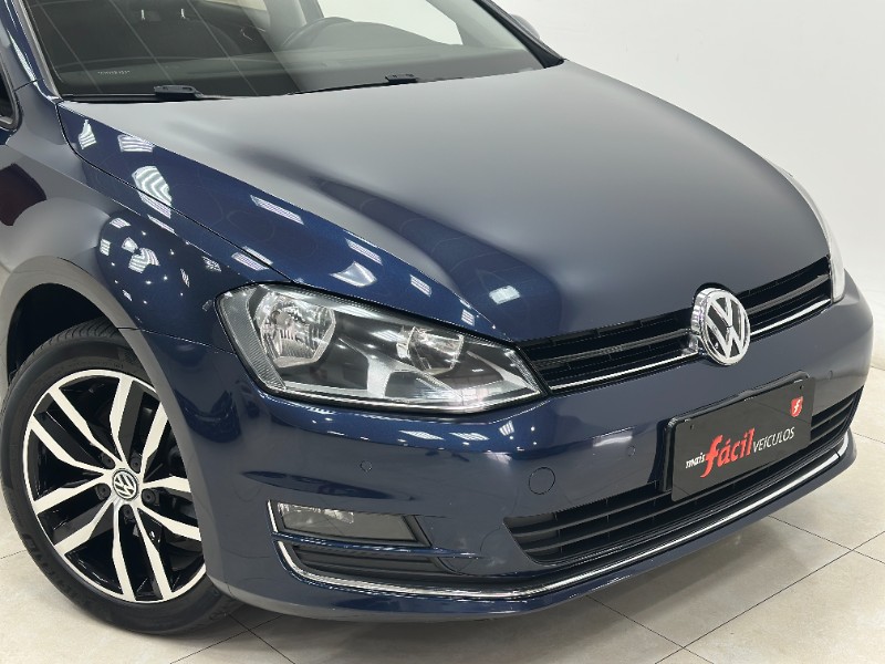 VOLKSWAGEN GOLF 1.4 TSI HIGHLINE 16V GASOLINA 4P AUTOMÁTICO 2013/2014 MAIS FÁCIL VEÍCULOS SANTA CRUZ DO SUL / Carros no Vale