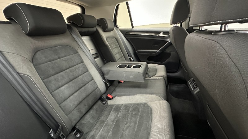 VOLKSWAGEN GOLF 1.4 TSI HIGHLINE 16V GASOLINA 4P AUTOMÁTICO 2013/2014 MAIS FÁCIL VEÍCULOS SANTA CRUZ DO SUL / Carros no Vale