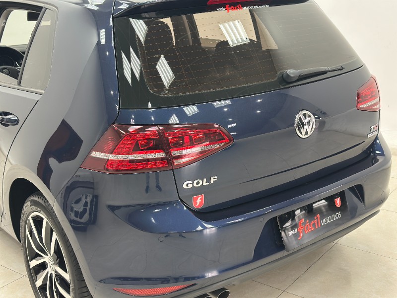 VOLKSWAGEN GOLF 1.4 TSI HIGHLINE 16V GASOLINA 4P AUTOMÁTICO 2013/2014 MAIS FÁCIL VEÍCULOS SANTA CRUZ DO SUL / Carros no Vale