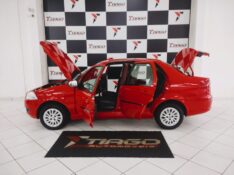 FIAT SIENA 1.0 FIRE 8V 2015/2015 TIAGO AUTOMÓVEIS VENÂNCIO AIRES / Carros no Vale