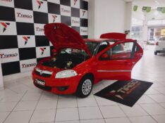 FIAT SIENA 1.0 FIRE 8V 2015/2015 TIAGO AUTOMÓVEIS VENÂNCIO AIRES / Carros no Vale