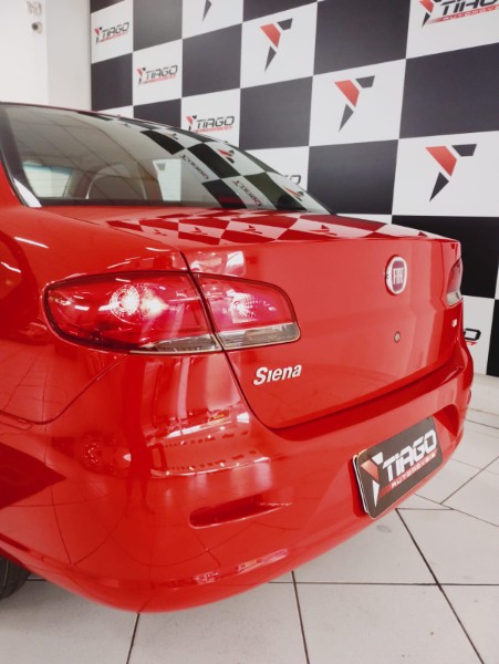 FIAT SIENA 1.0 FIRE 8V 2015/2015 TIAGO AUTOMÓVEIS VENÂNCIO AIRES / Carros no Vale