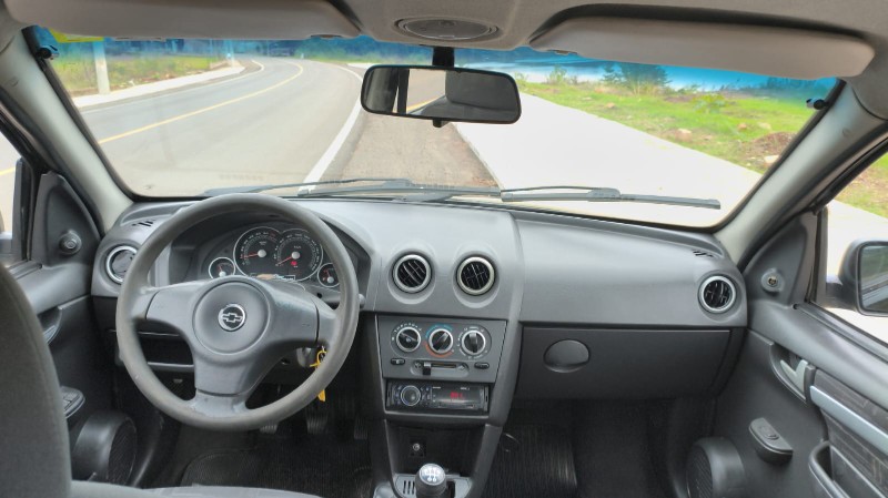 CHEVROLET PRISMA 1.4 MAXX 8V 2007/2007 ADRIANO VEÍCULOS CRUZEIRO DO SUL / Carros no Vale
