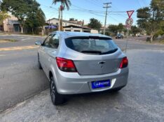 CHEVROLET ONIX HATCH LTZ 1.4 8V FLEXPOWER 5P MEC. 2013/2013 LS MULTIMARCAS VENÂNCIO AIRES / Carros no Vale
